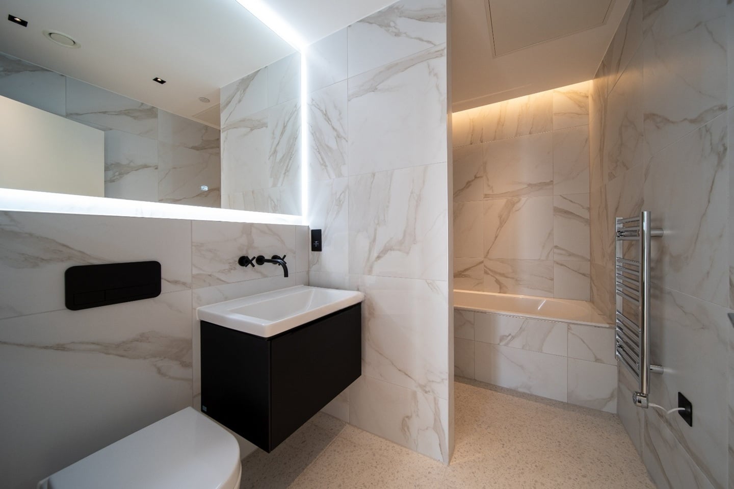 Additional image 8 of 3 Bed Flat, Cluny Mews, SW5, N1 7GU