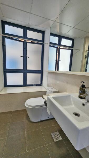 Additional image 10 of 14 Kitchener Link