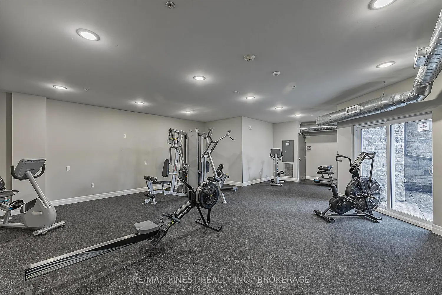 Additional image 7 of 501 Frontenac Street 421