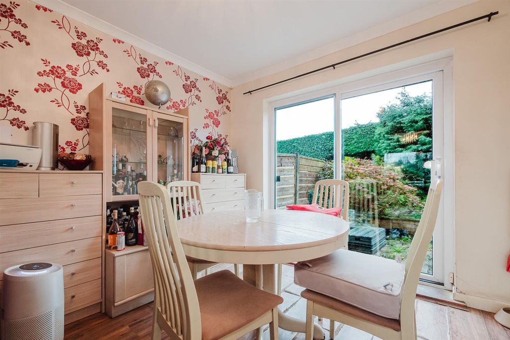 Additional image 8 of 3 bed semi-detached house for saleConway Close, Knutsford WA16