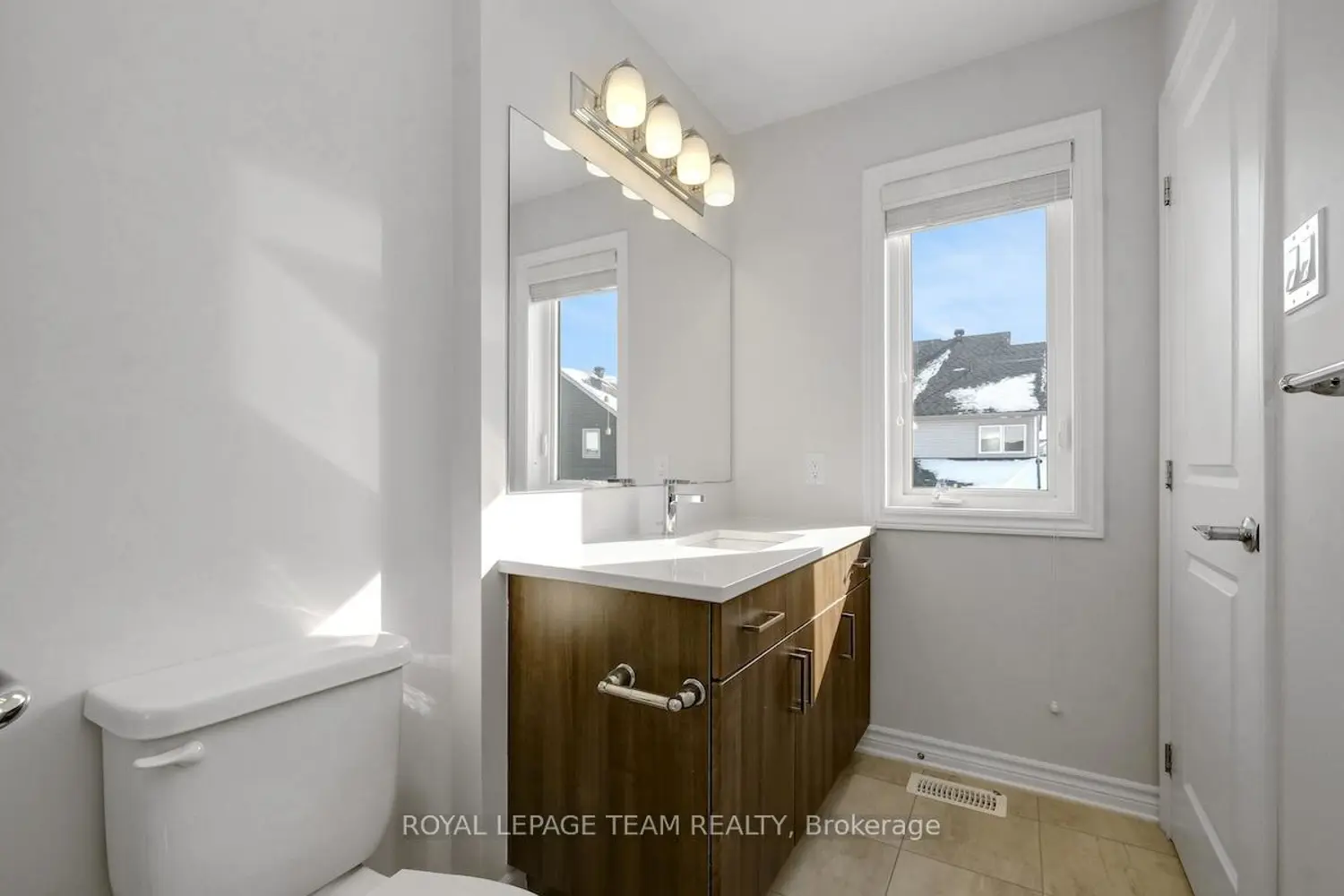 Additional image 10 of 776 Miikana Road