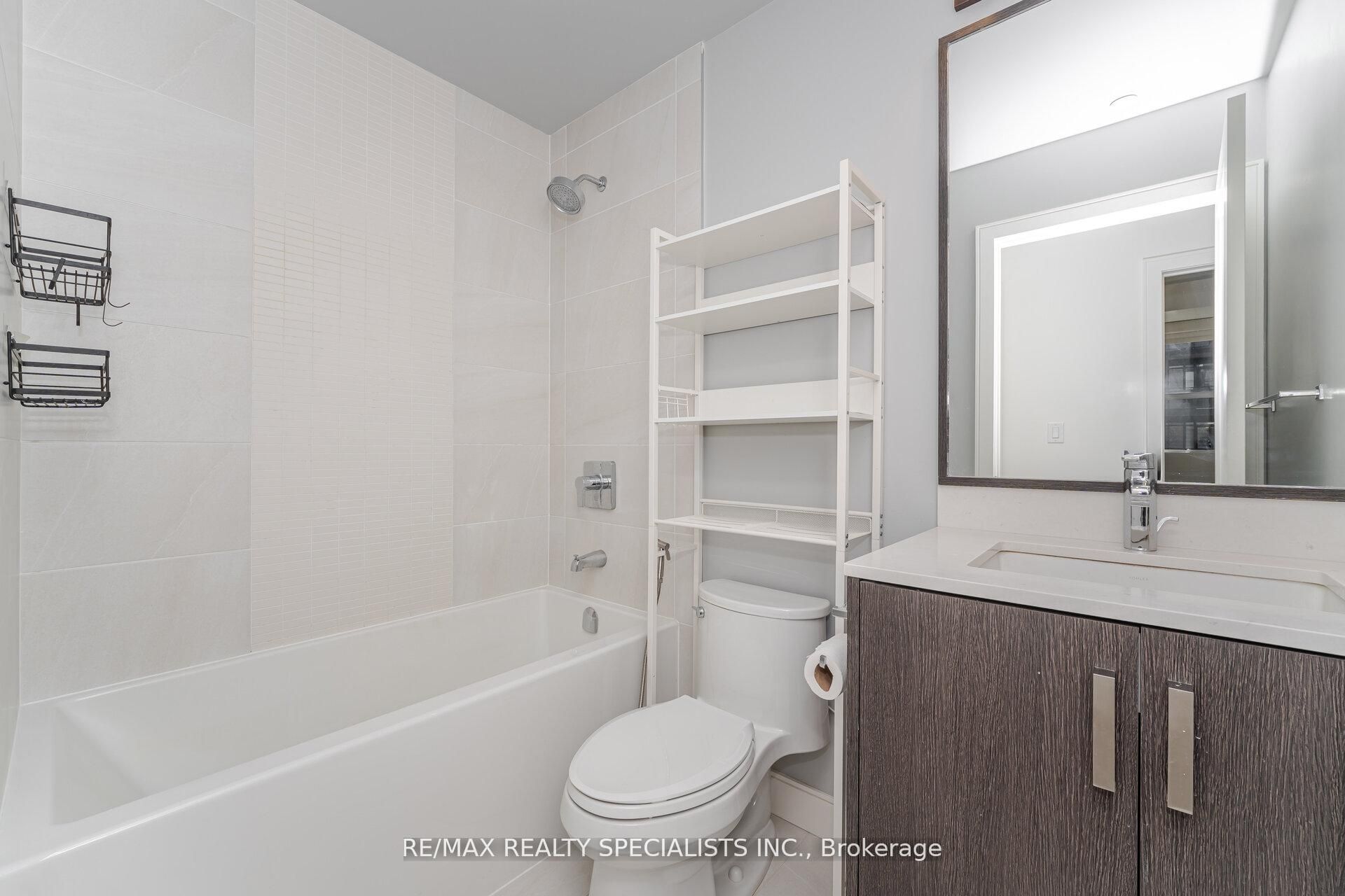Additional image 2 of 258-1575 Lakeshore Road W, Mississauga, ON, L5J 0B1