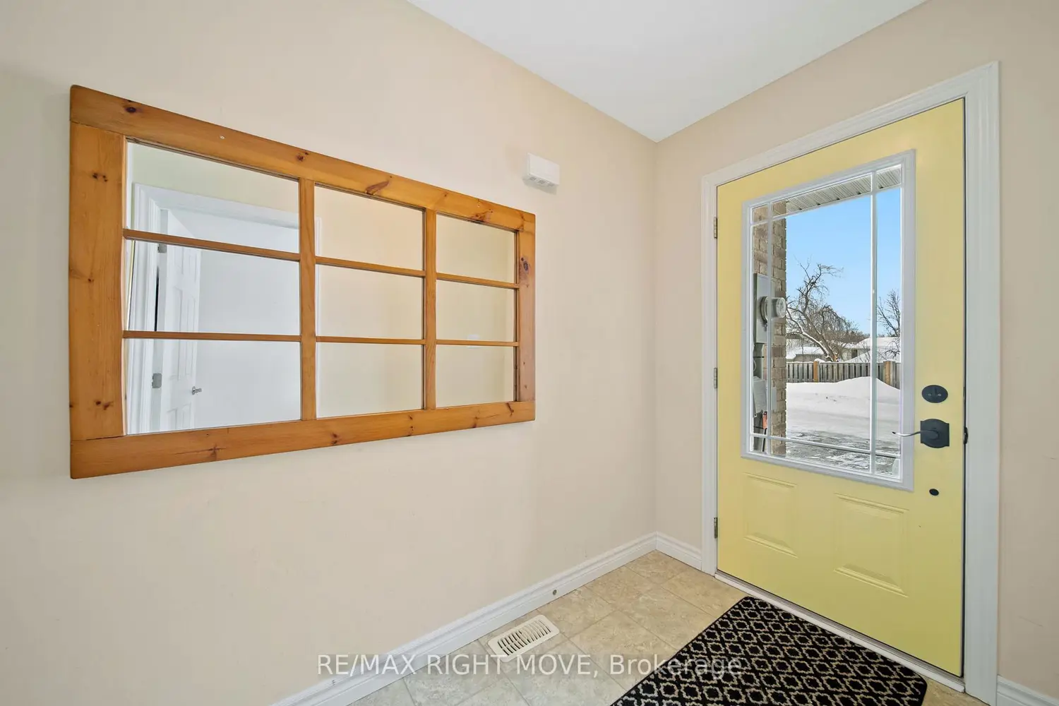 3 Taylor Drive photo 3