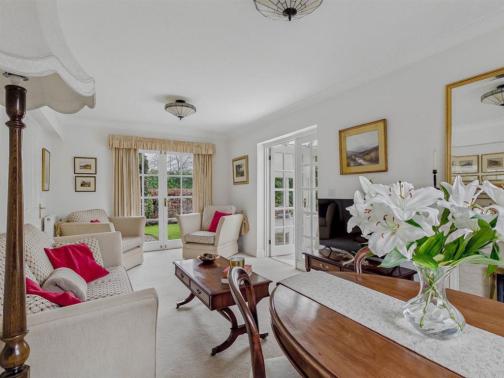 Additional image 6 of 2 bed flat for saleRoyal Oak Gardens, Malvern WR14