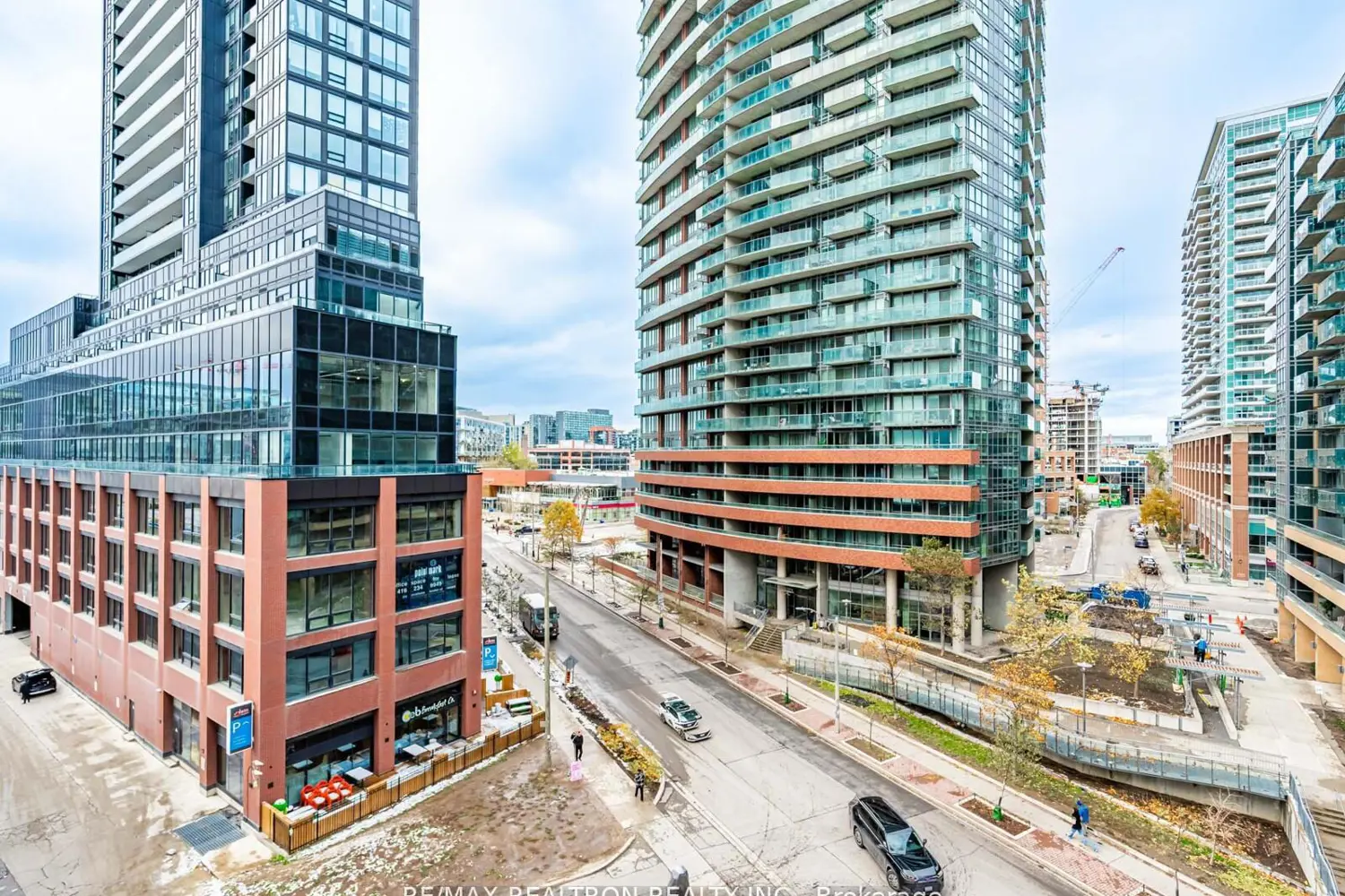 Additional image 14 of 85 East Liberty Street 716