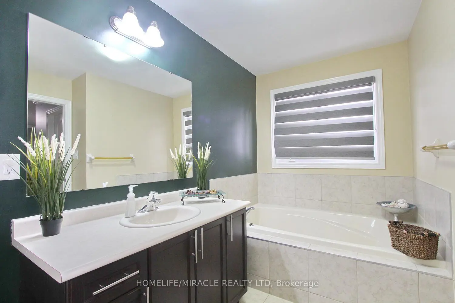 Additional image 14 of 11 Bluffmeadow Street