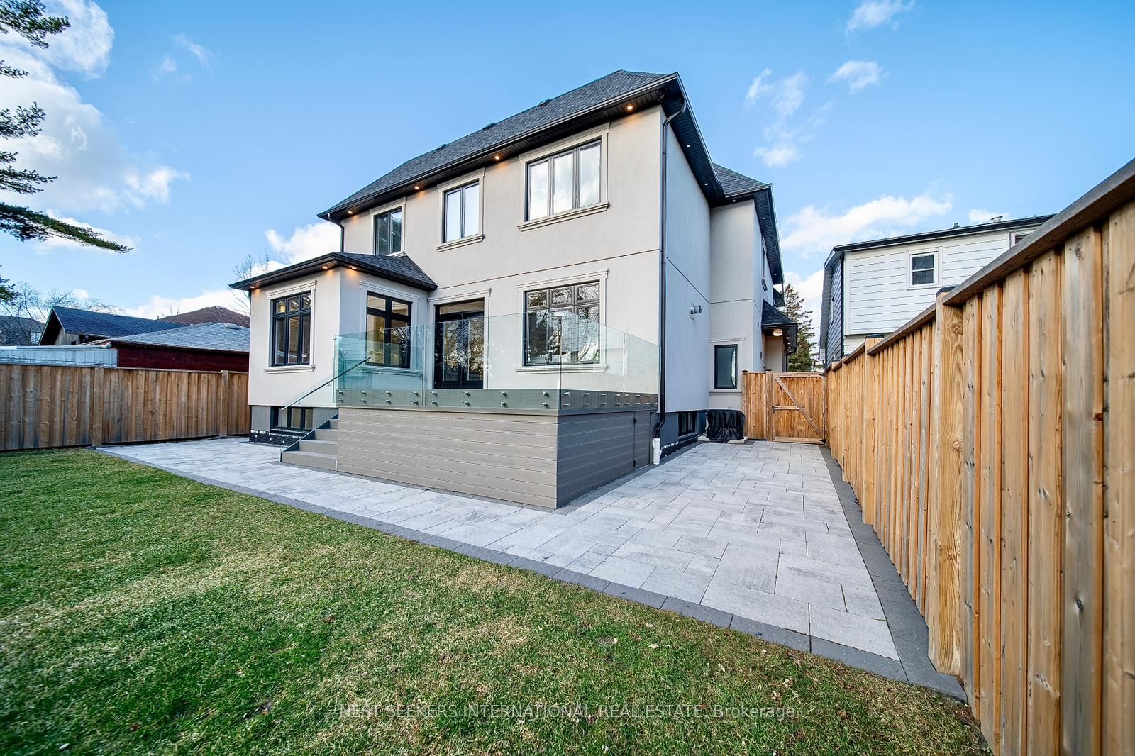 Additional image 3 of 1088 Orchard Road, Mississauga, ON, L5E 2N9