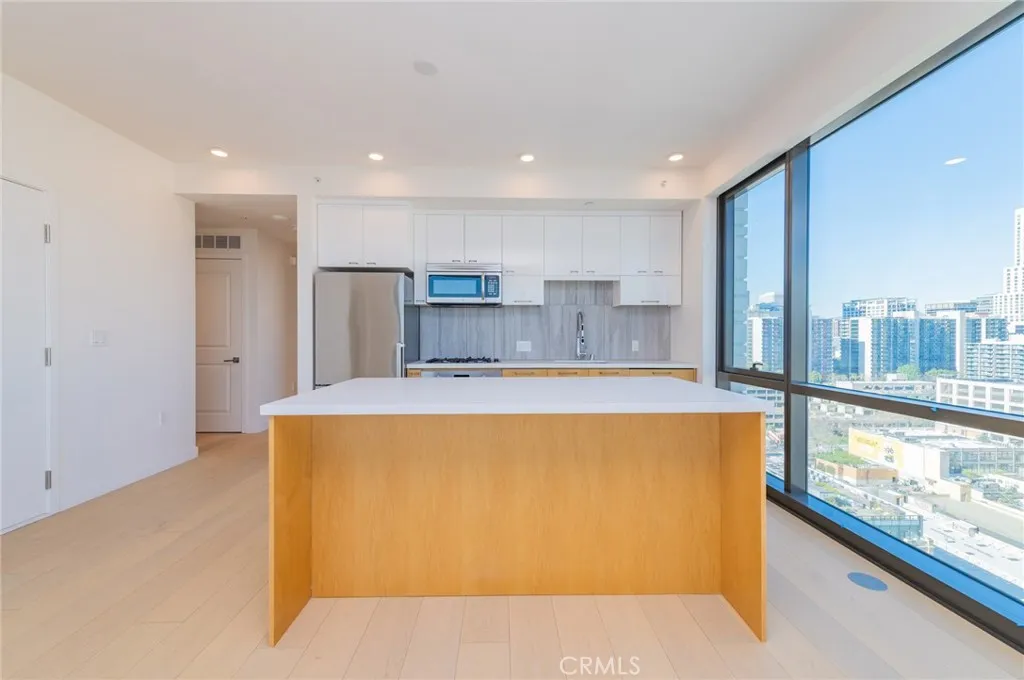 Additional image 5 of 400 S Broadway S Unit 1803, Los Angeles, CA 90013