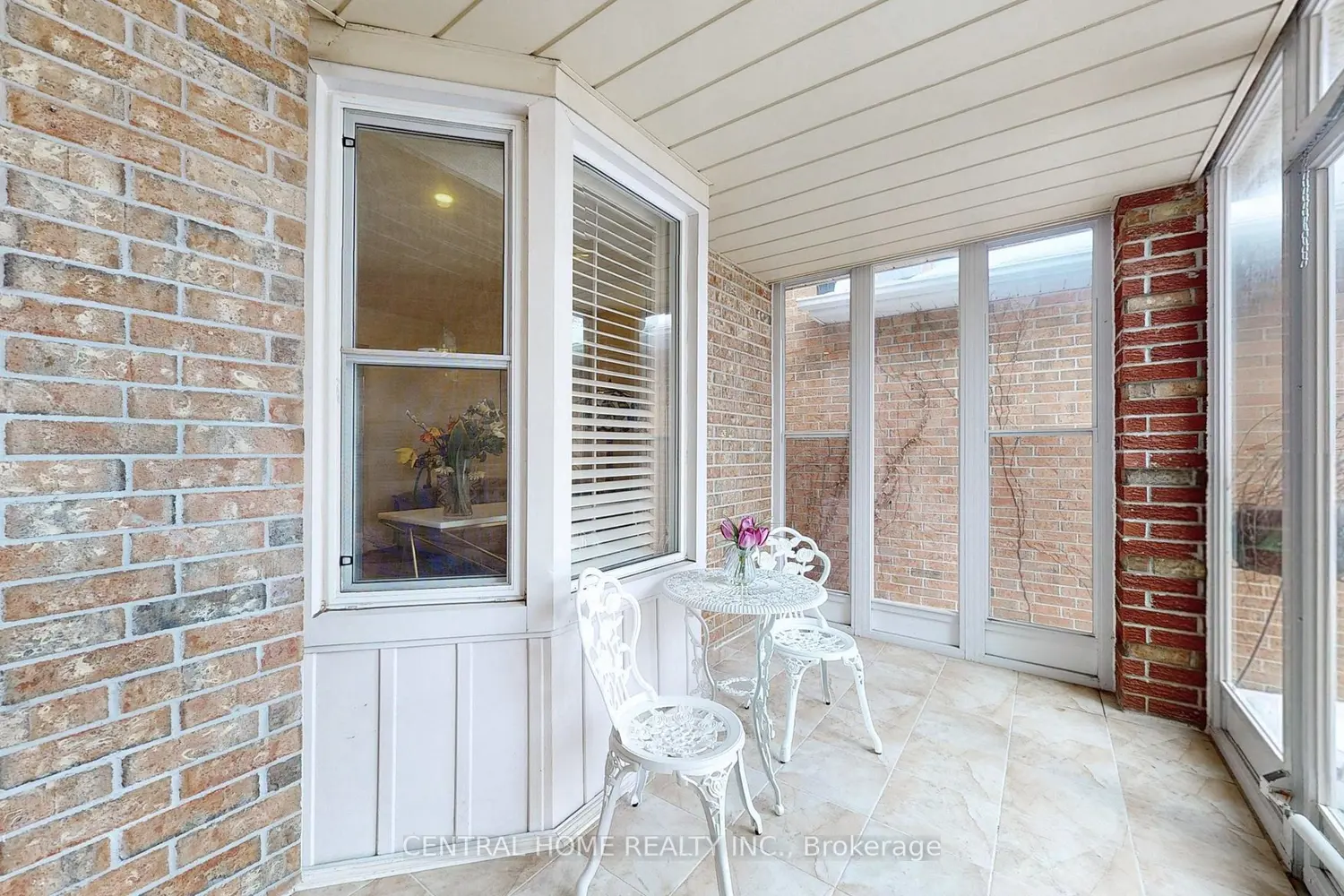 23 Heatherton Way photo 2
