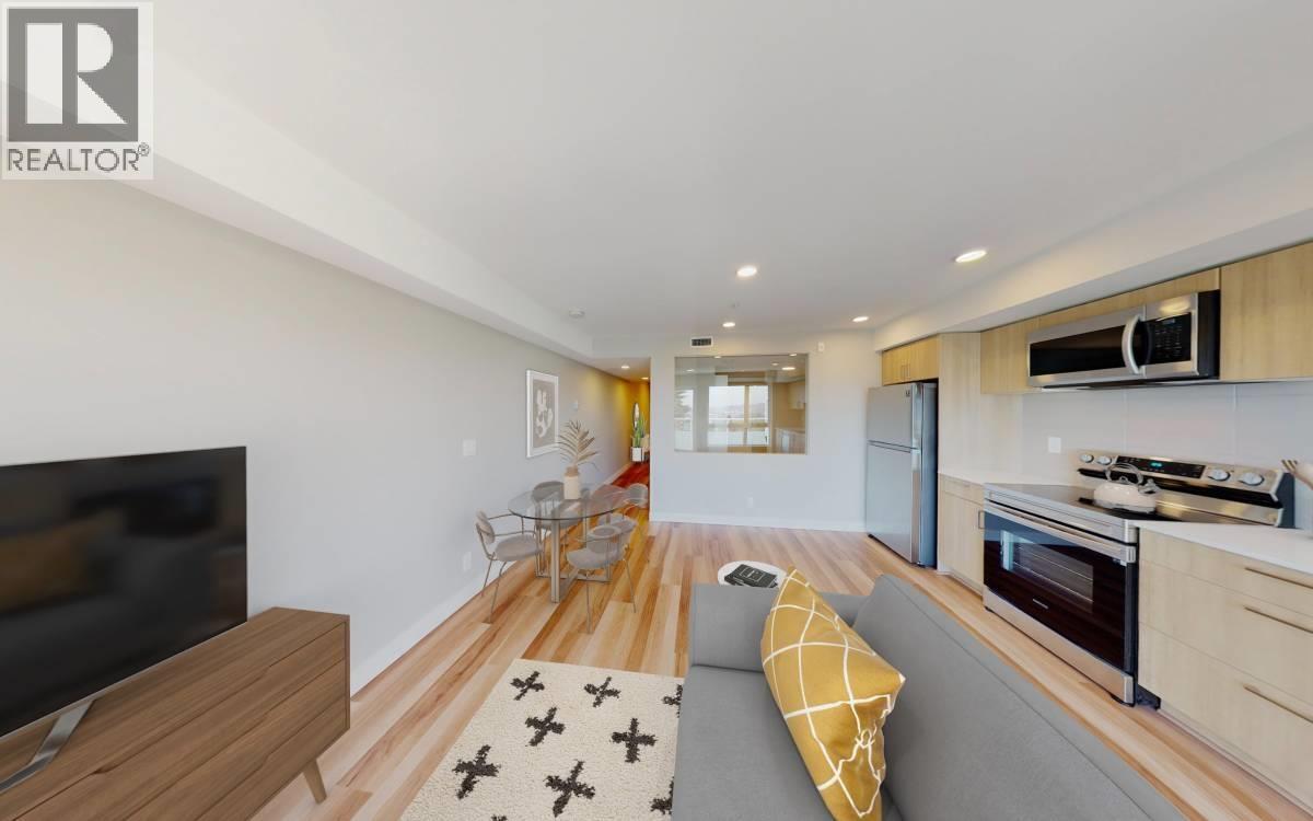 408 408 EAST COLUMBIA