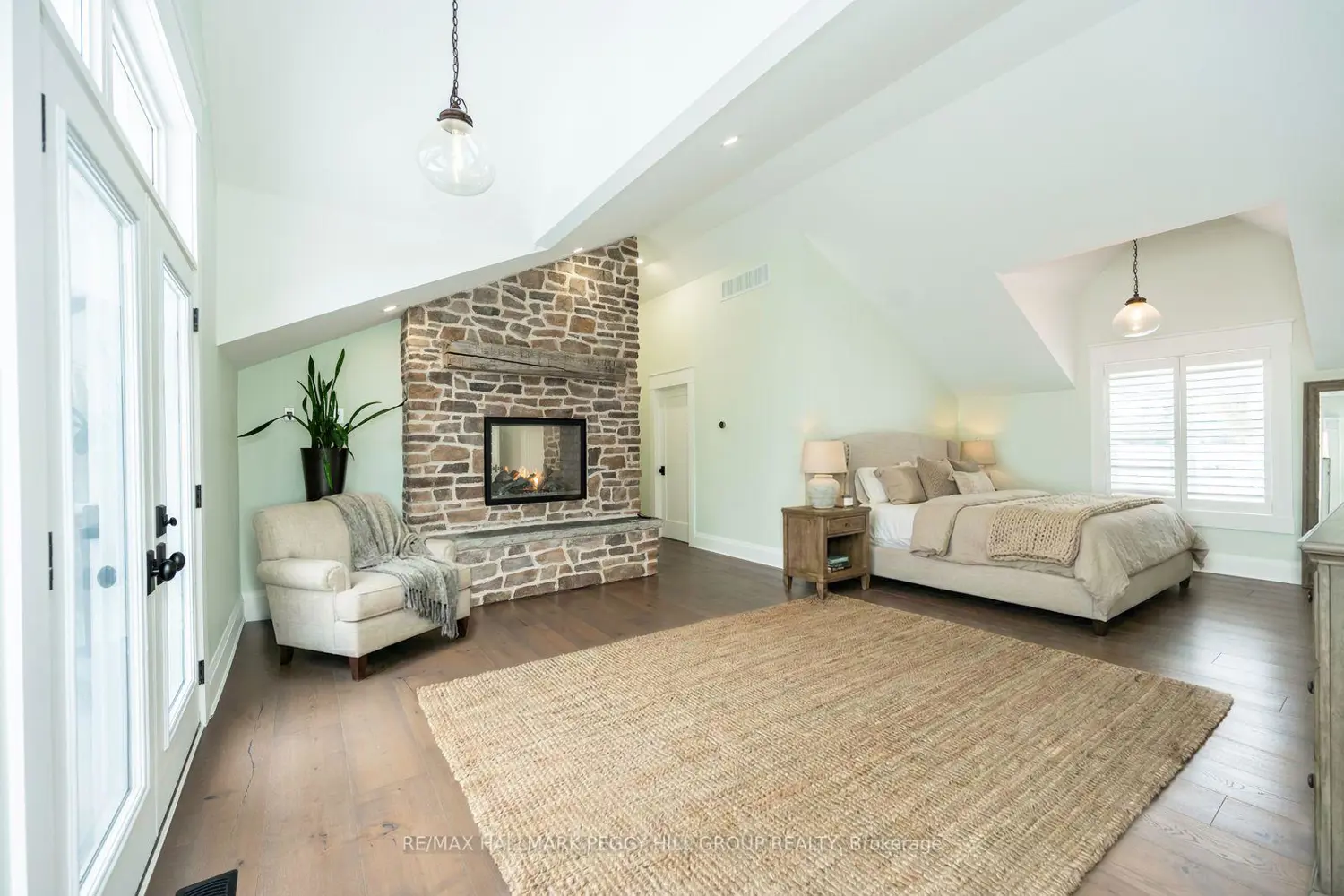 Additional image 7 of 16 Heron Boulevard