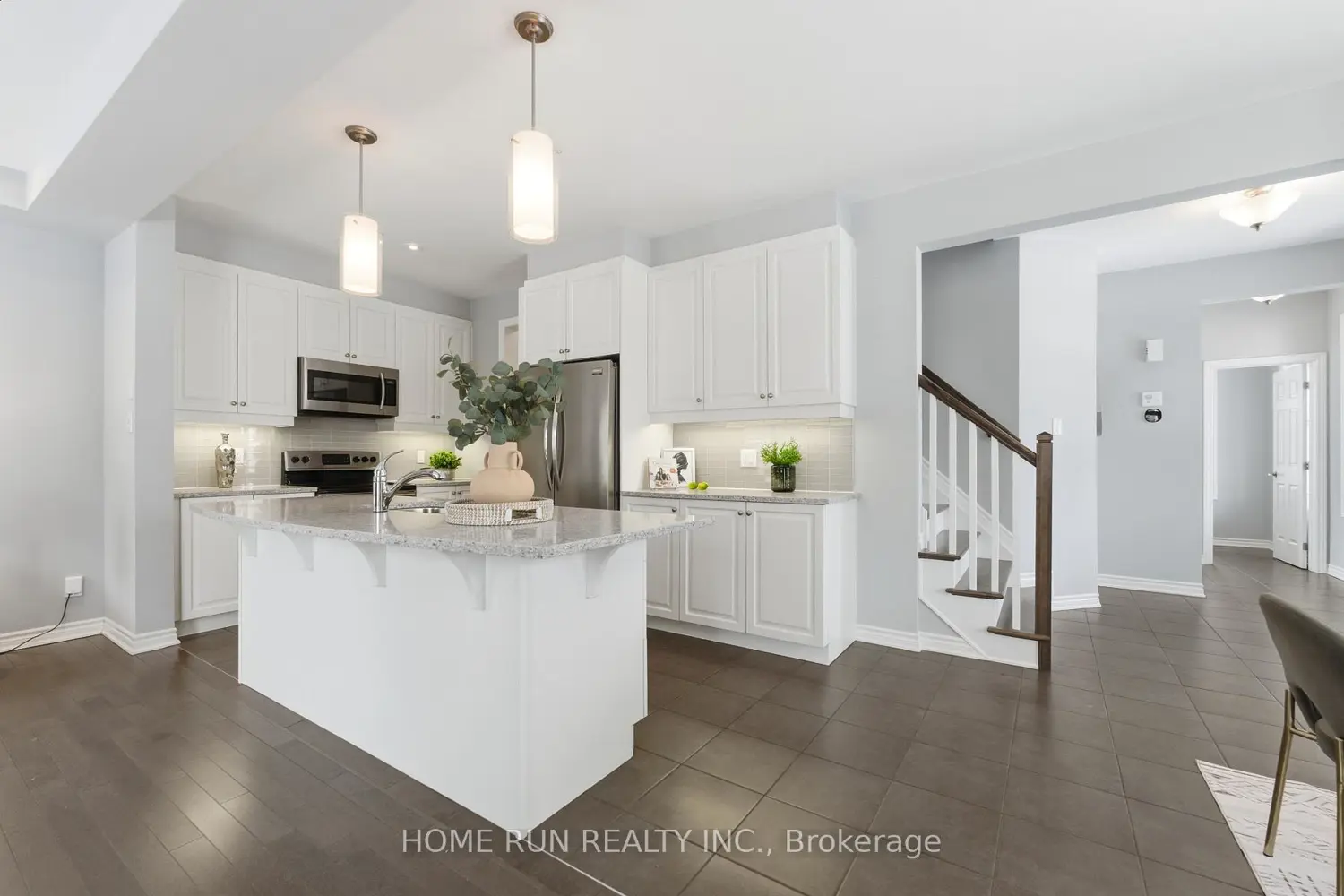 Additional image 4 of 156 Andre Audet Avenue