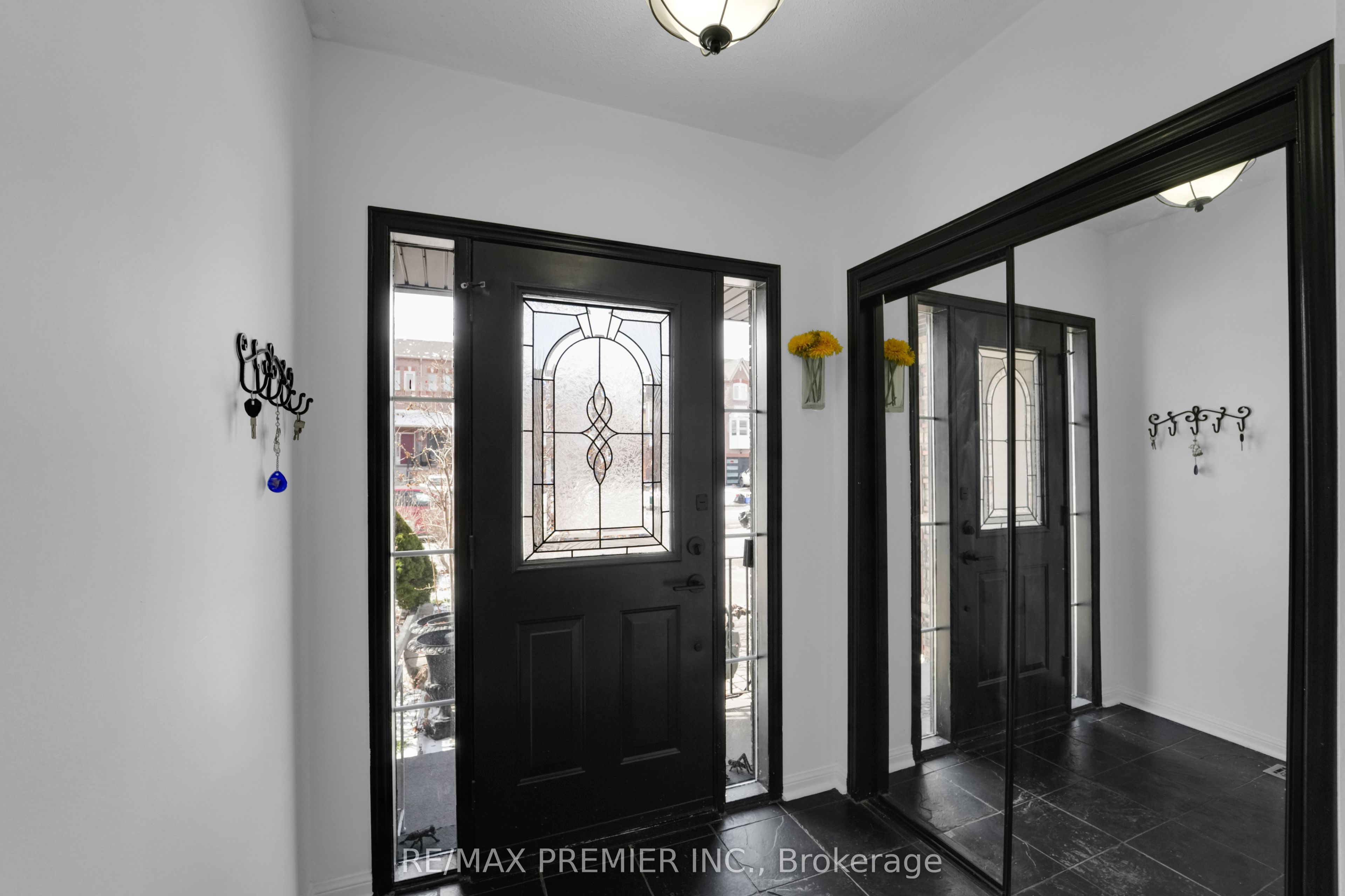 Additional image 4 of 15 Michelle Drive, Vaughan, ON, L4L 9B8