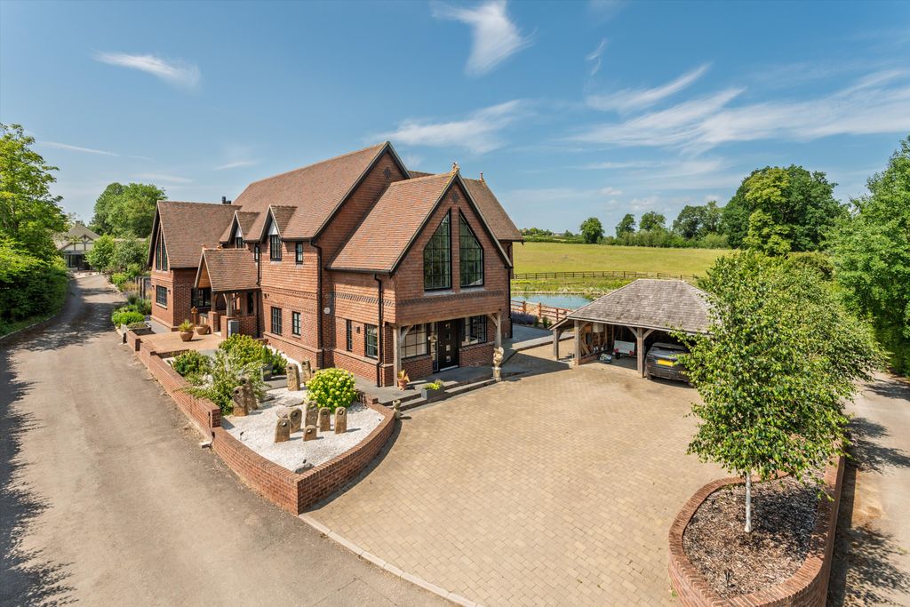 Additional image 2 of 6 bed detached house for saleSwindon Road, Malmesbury, Wiltshire SN16