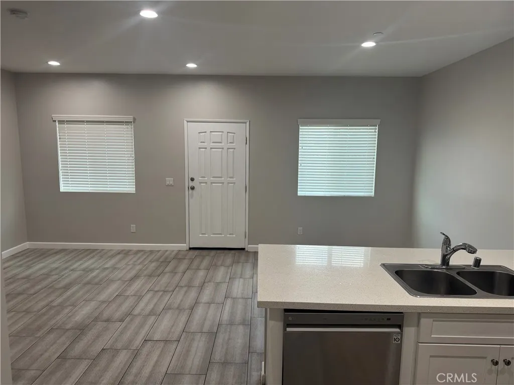 Additional image 5 of 13665 Arrow Boulevard Unit 3, Fontana, CA 92335