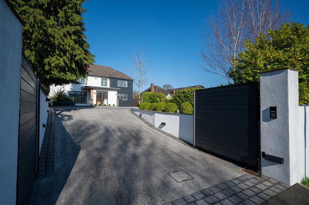 Additional image 46 of 5 bed detached house for saleDore Road, Sheffield S17