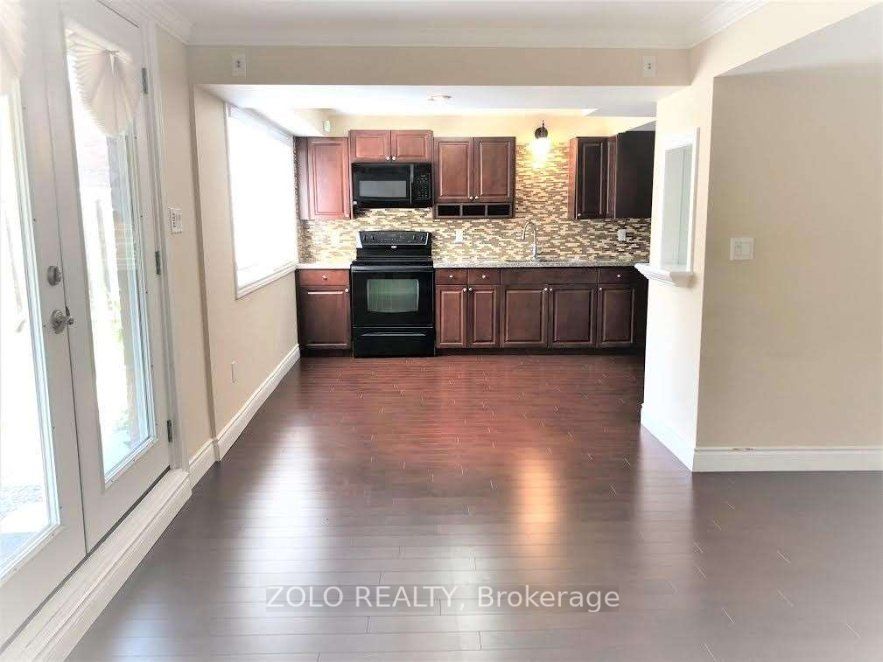 Lower-33 Styles Crescent, Ajax, ON, L1Z 1S4 photo 3