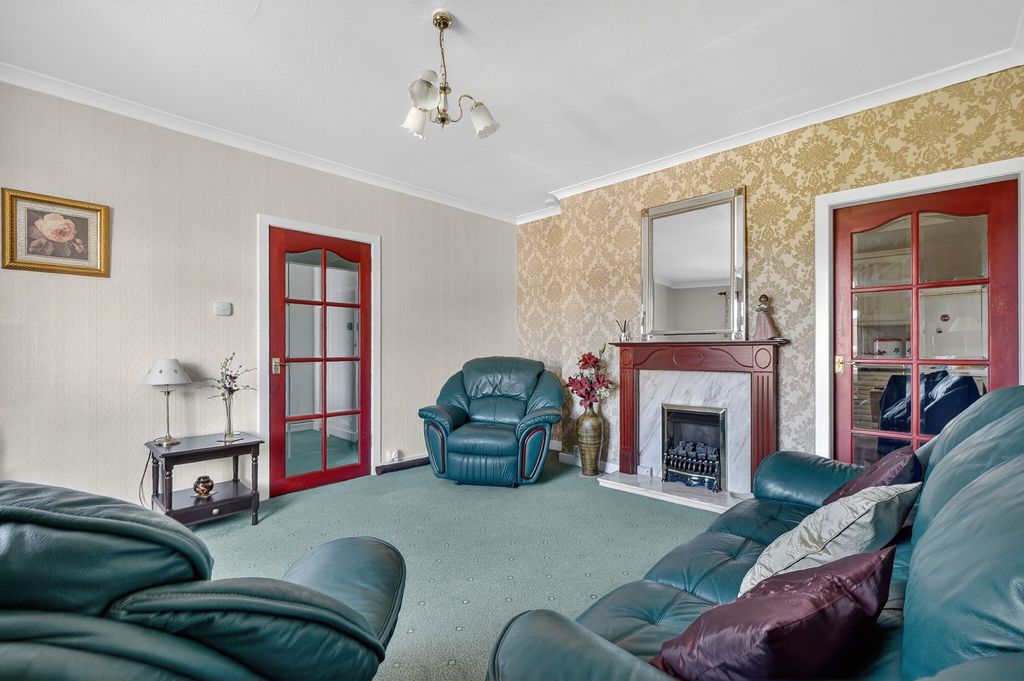 Additional image 2 of 2 bed flat for sale64 Hopes Avenue, Dalmellington, Ayr KA6