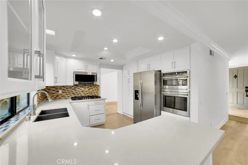 Additional image 17 of 18839 Miranda St, Tarzana, CA 91356