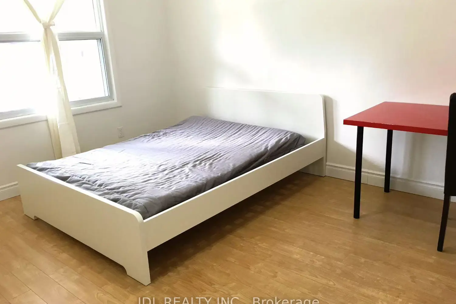 Additional image 11 of 46 Sullivan Street