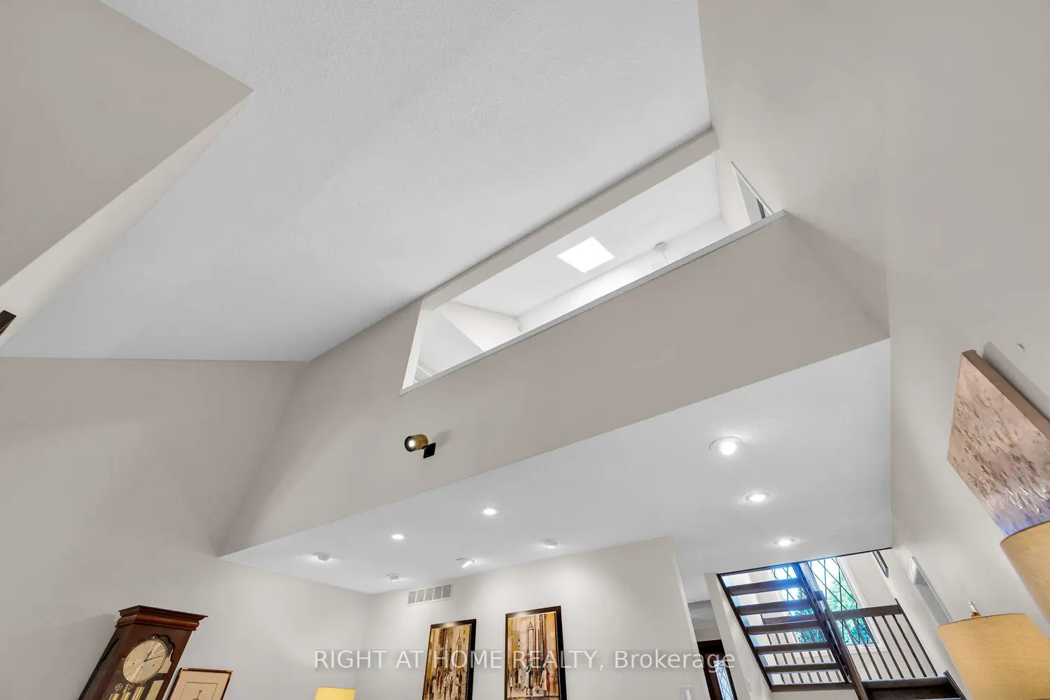 Additional image 9 of 33 Walnut Drive