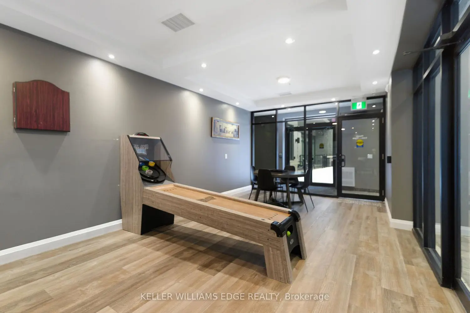 Additional image 14 of 1 Redfern Avenue 425