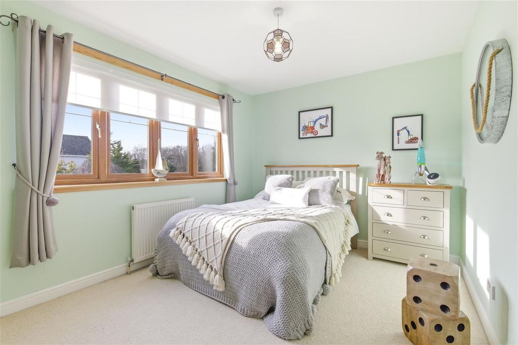 Additional image 27 of 4 bed property for saleHamilton Way, East Whitburn EH47