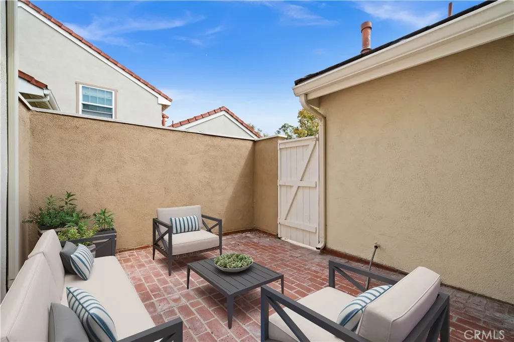 34 Oxford Unit 36, Irvine, CA 92612