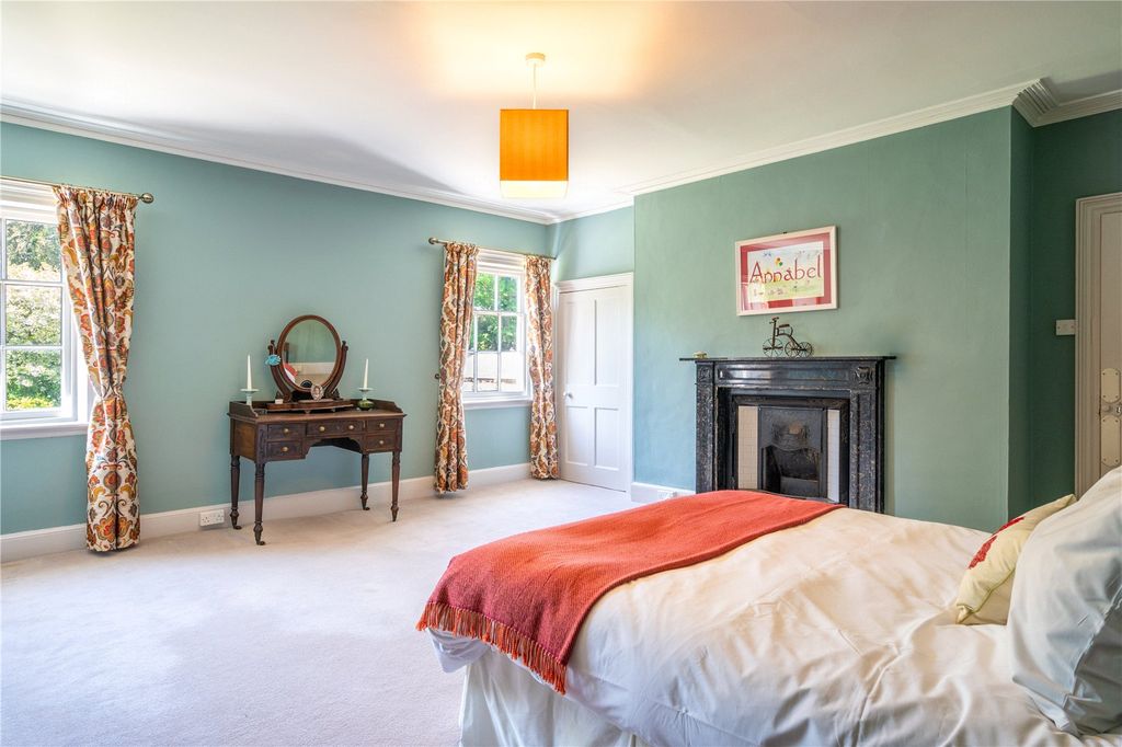 Additional image 17 of 7 bed detached house for salePeasemore, Newbury, Berkshire RG20