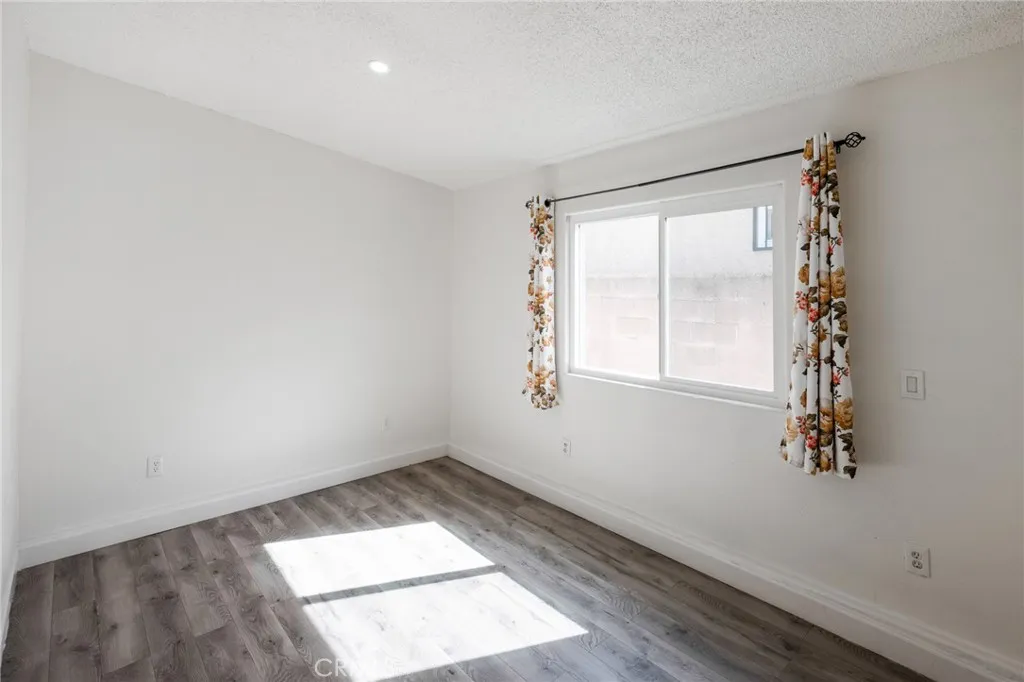 Additional image 14 of 1136 Cary Ave, Wilmington, CA 90744