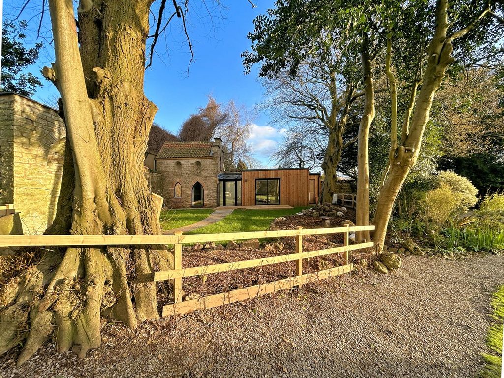 Additional image 3 of 1 bed property for saleHigh Street, Thornbury BS35