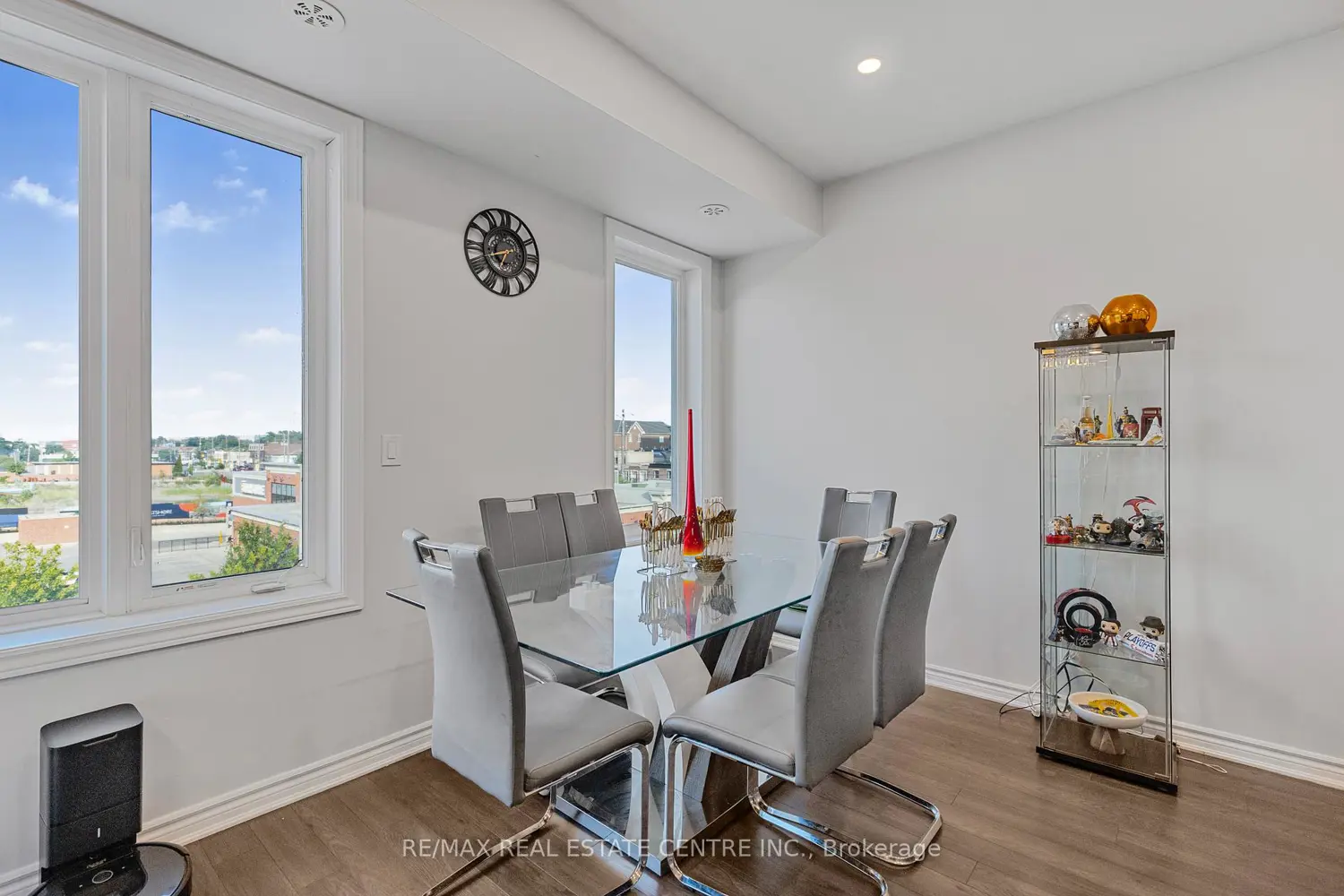 Additional image 3 of 100 Long Branch Avenue 27