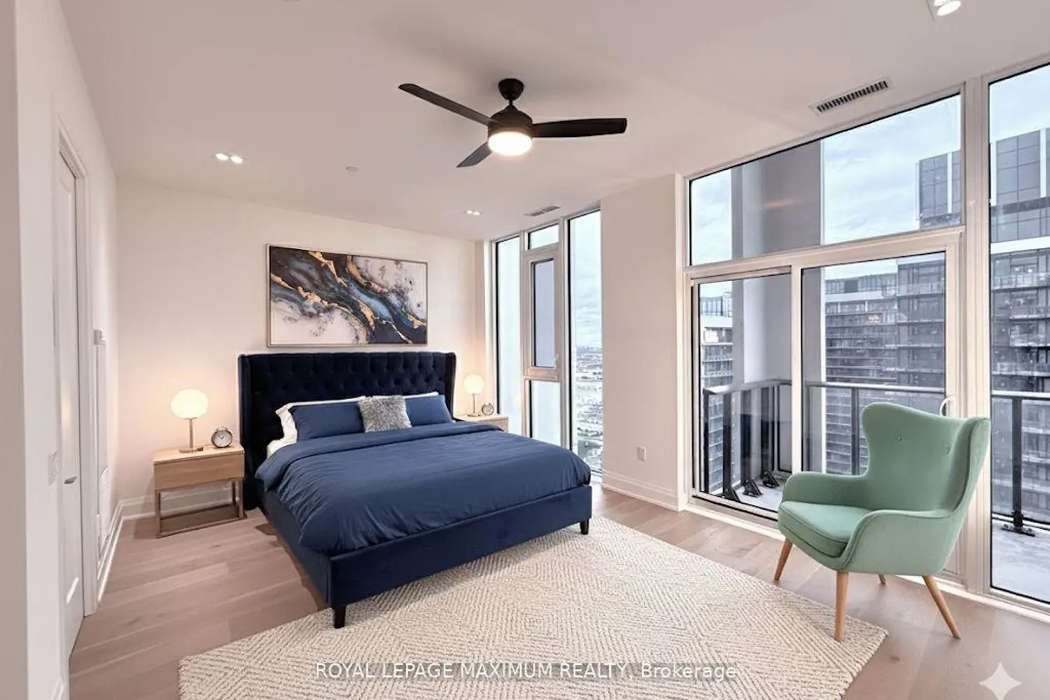 Additional image 8 of 9000 Jane Street Ph 212