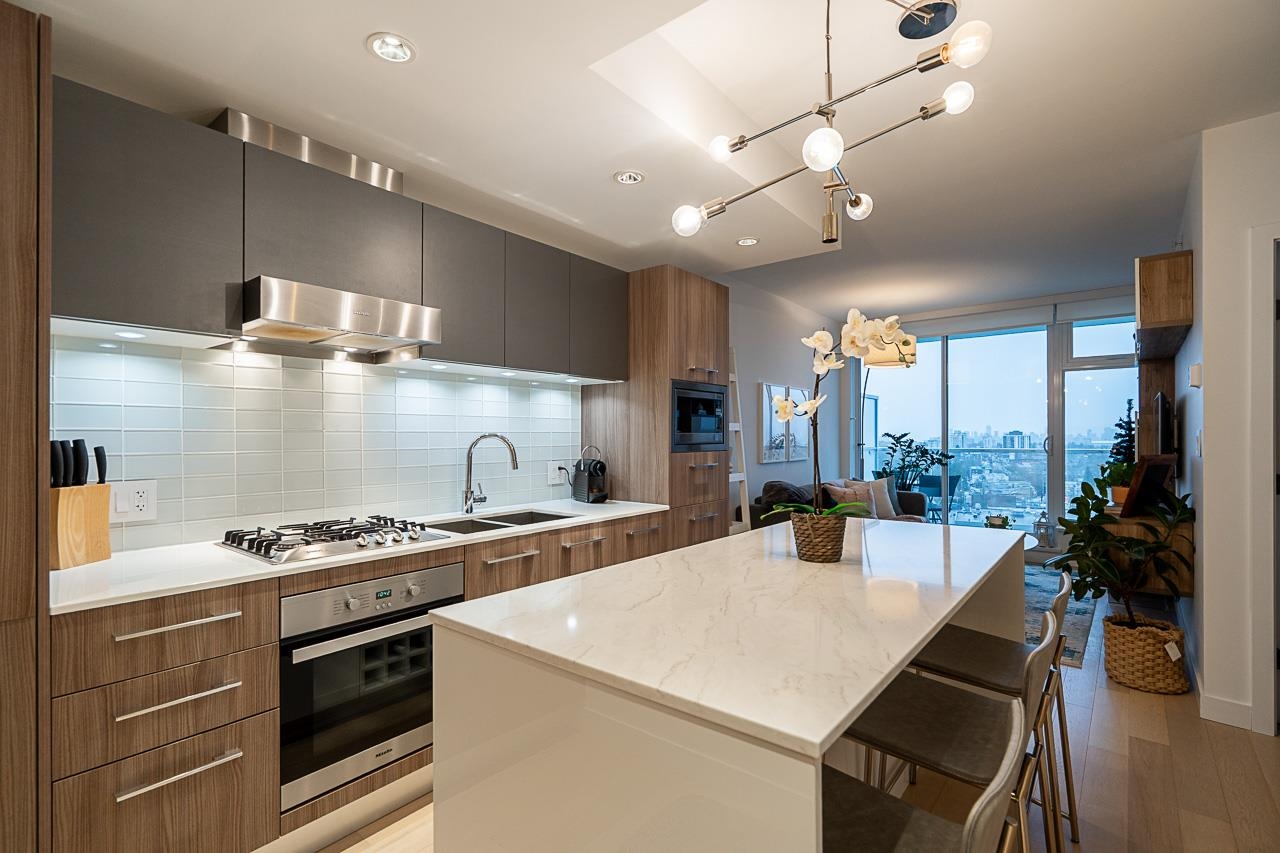 1106-4638 Gladstone Street, Vancouver, BC, V5N 0G5