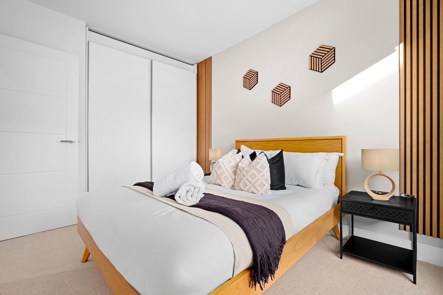 Additional image 13 of 4 Bed Terraced House, Soho Loop St, B18, N1 7GU