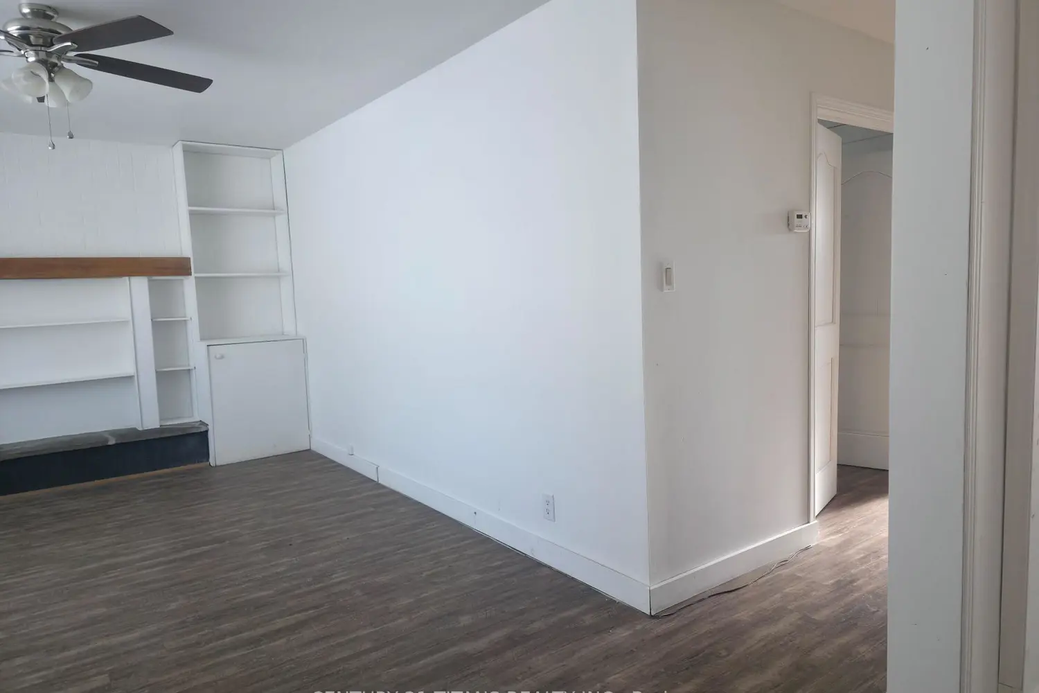 Additional image 15 of 1327 Commerce Street