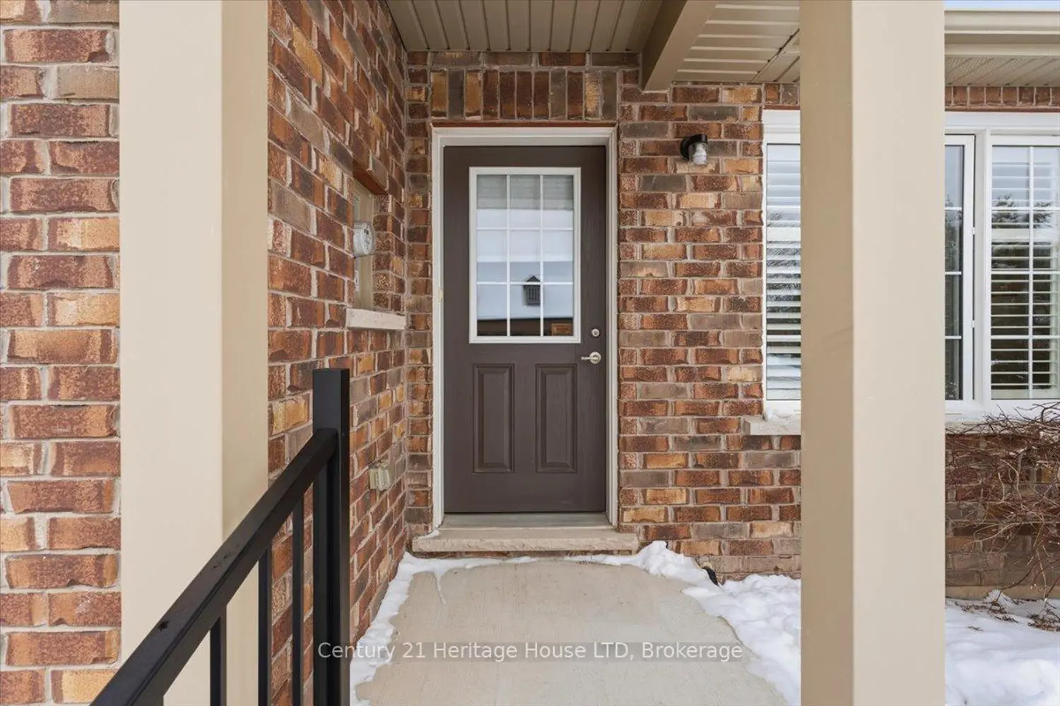 137 Silverwood Avenue photo 3