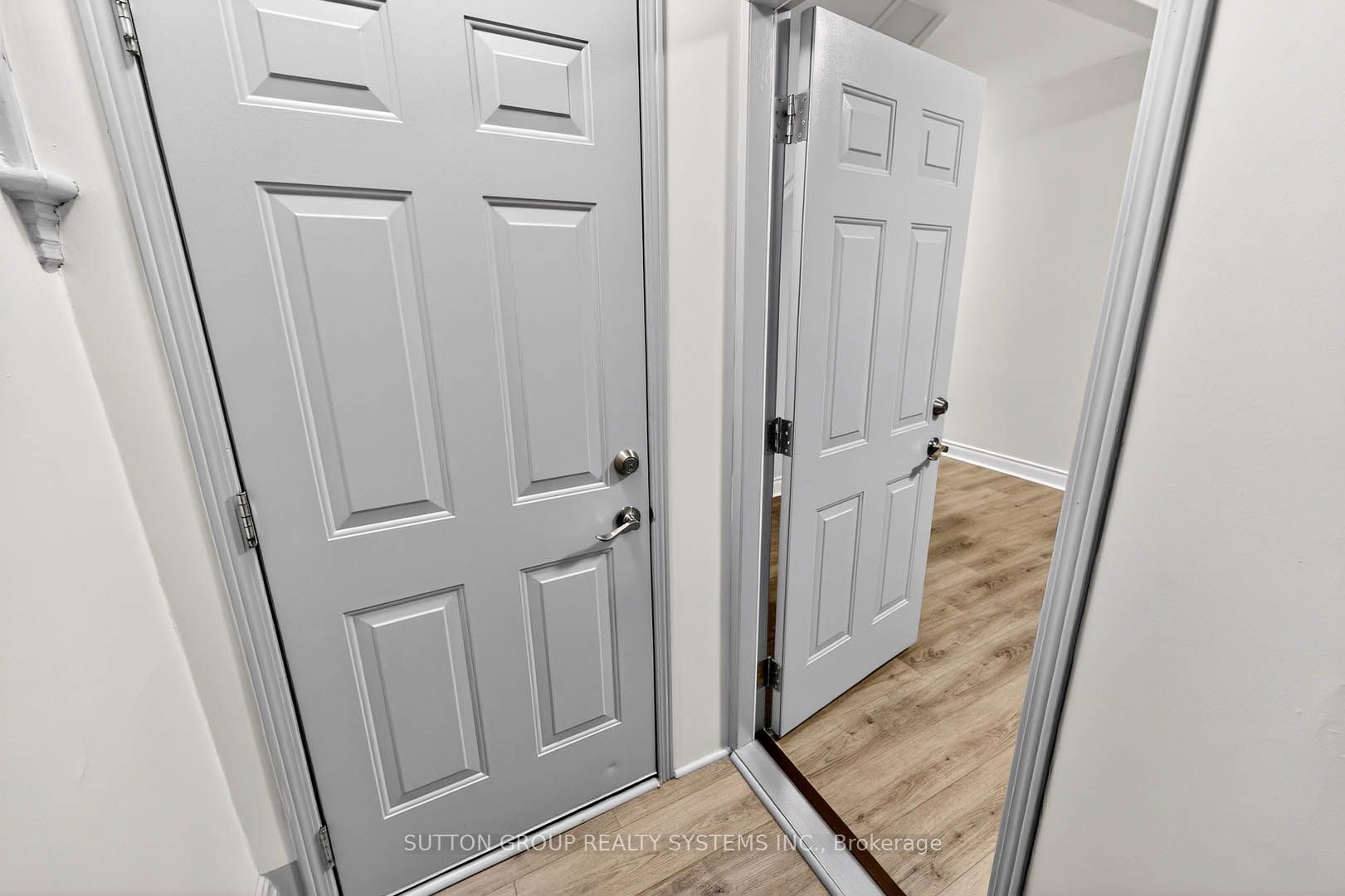 Additional image 4 of 250 Christie Street, Toronto, ON, M6G 3B8