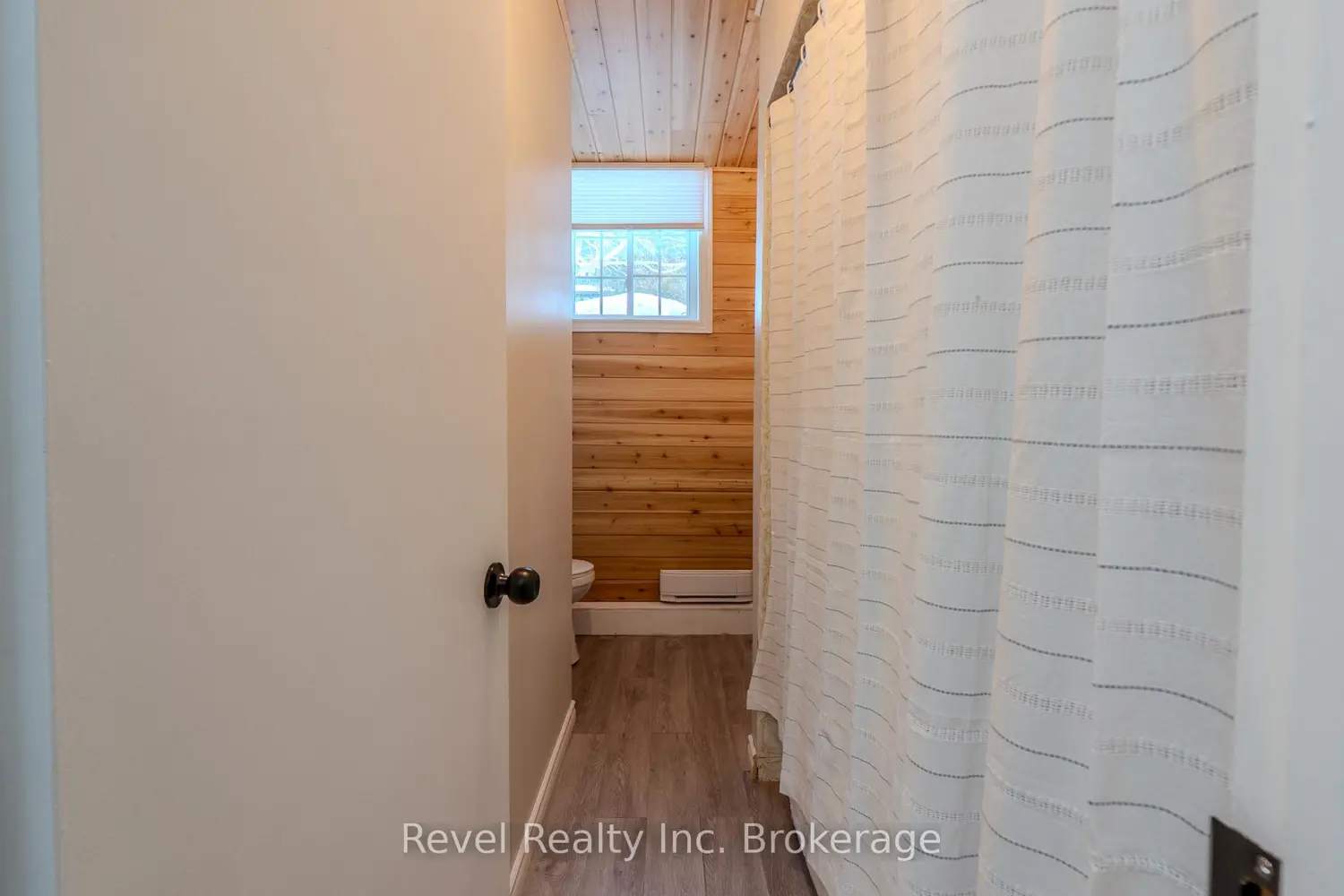 Additional image 8 of 871 Ski Club Road