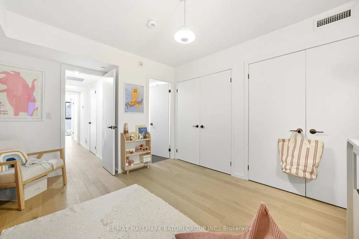 Additional image 9 of 45 Dovercourt Road 301