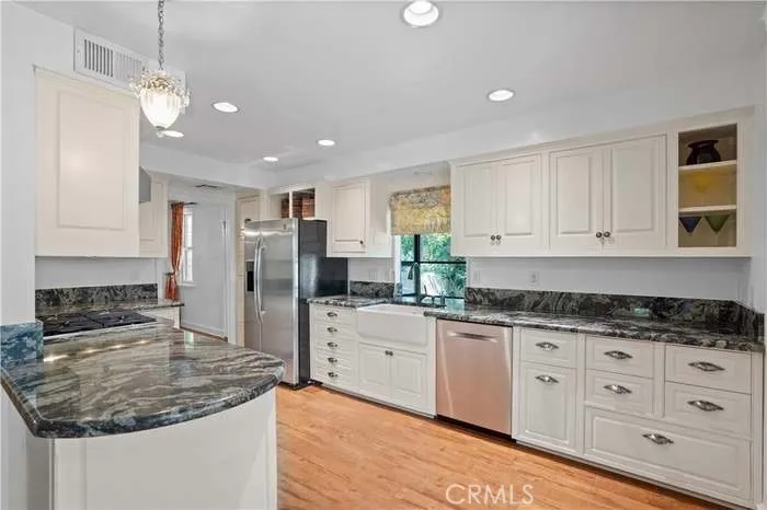 Additional image 41 of 5194 Legacy Court, Woodland Hills, CA 91364