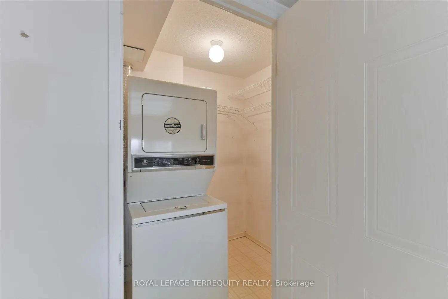 Additional image 20 of 5 Kenneth Avenue 907