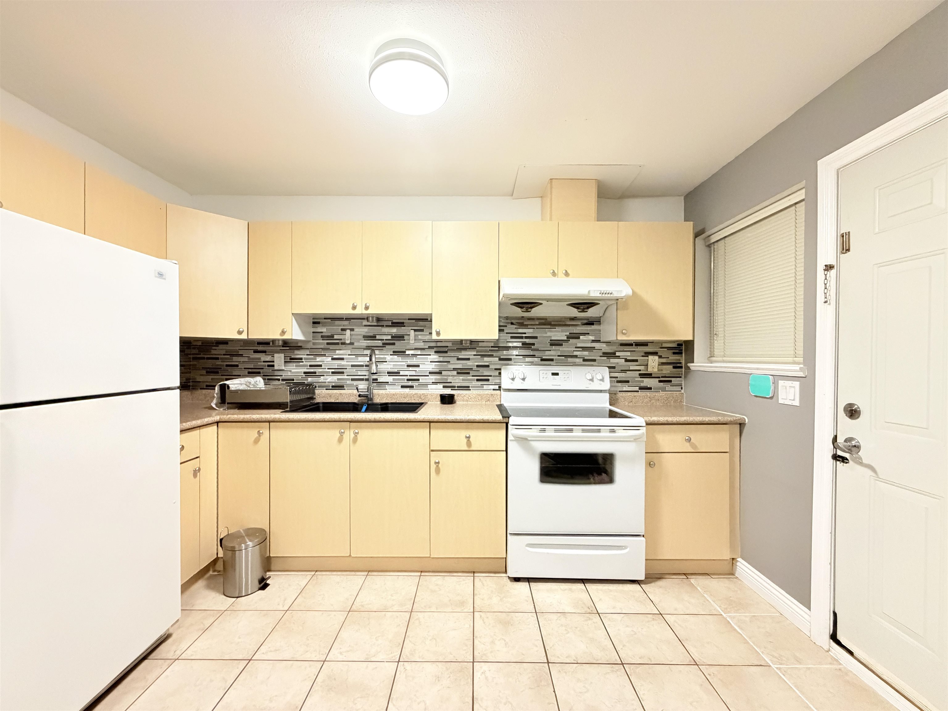 Additional image 4 of 8246 152 Street, Surrey, BC, V3S 3M7