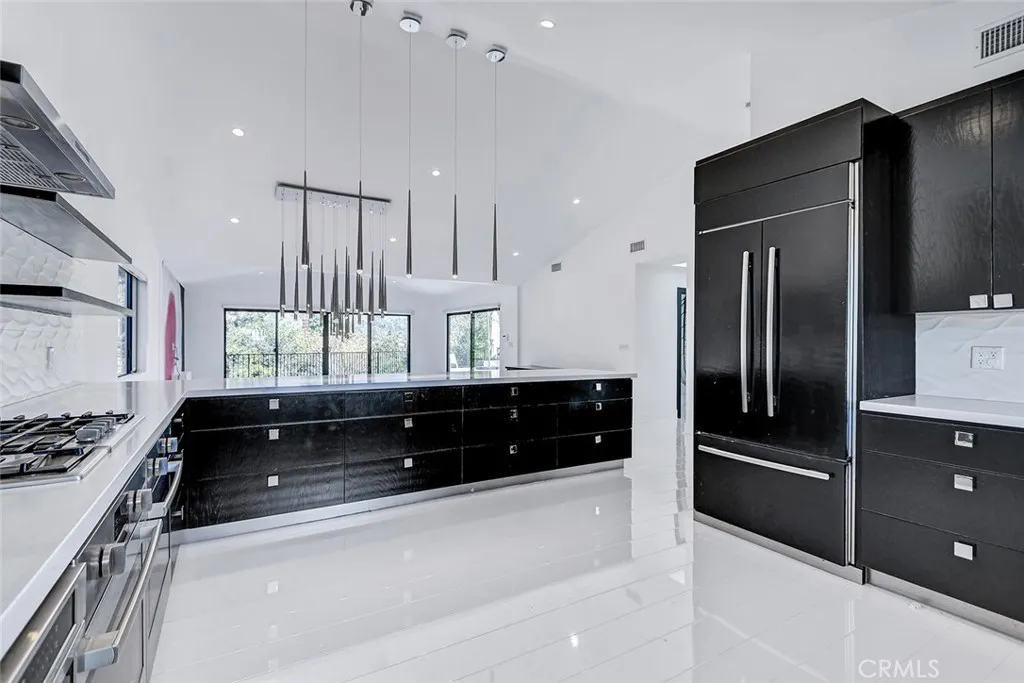 Additional image 47 of 832 N Oceanbluff Ave, San Dimas, CA 91773