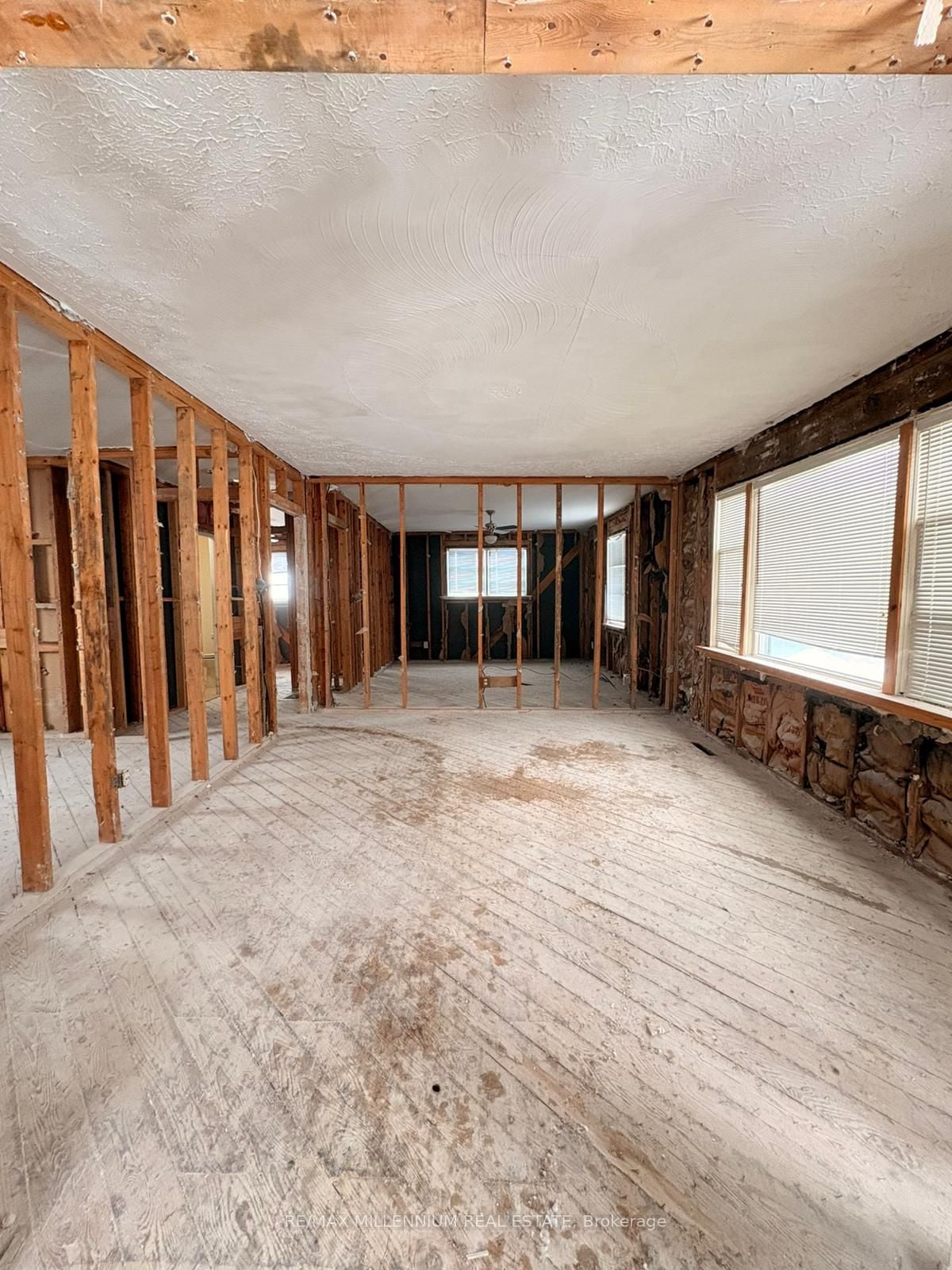 Additional image 5 of 706 Fairbairn Street, Peterborough, ON, K9H 6B5