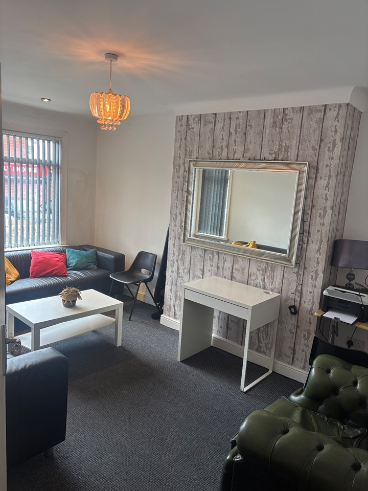 Additional image 2 of Room in a Shared House, Mayville Avenue, LS6, N1 7GU