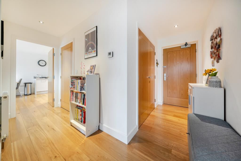Additional image 9 of 2 bed flat for saleNewbury Racecourse, Berkshire RG14
