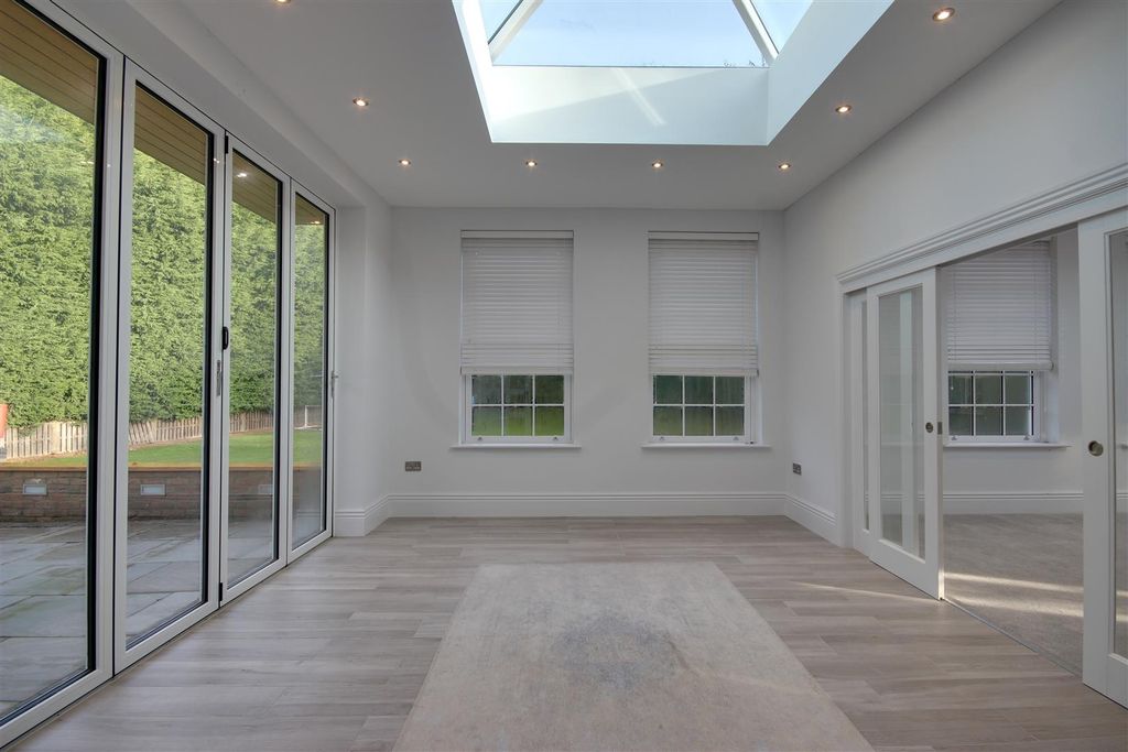 Additional image 12 of 4 bed detached house for salePark Lane, Swanland HU14