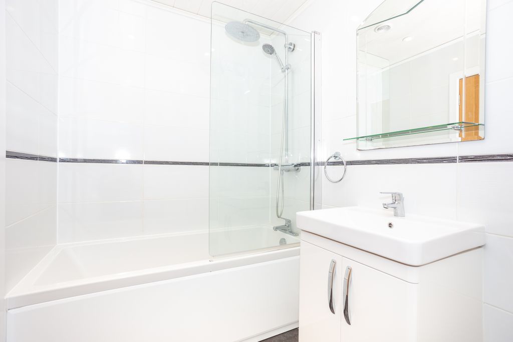 Additional image 14 of 2 bed maisonette for saleHazelrigg Avenue, Dumfries DG2