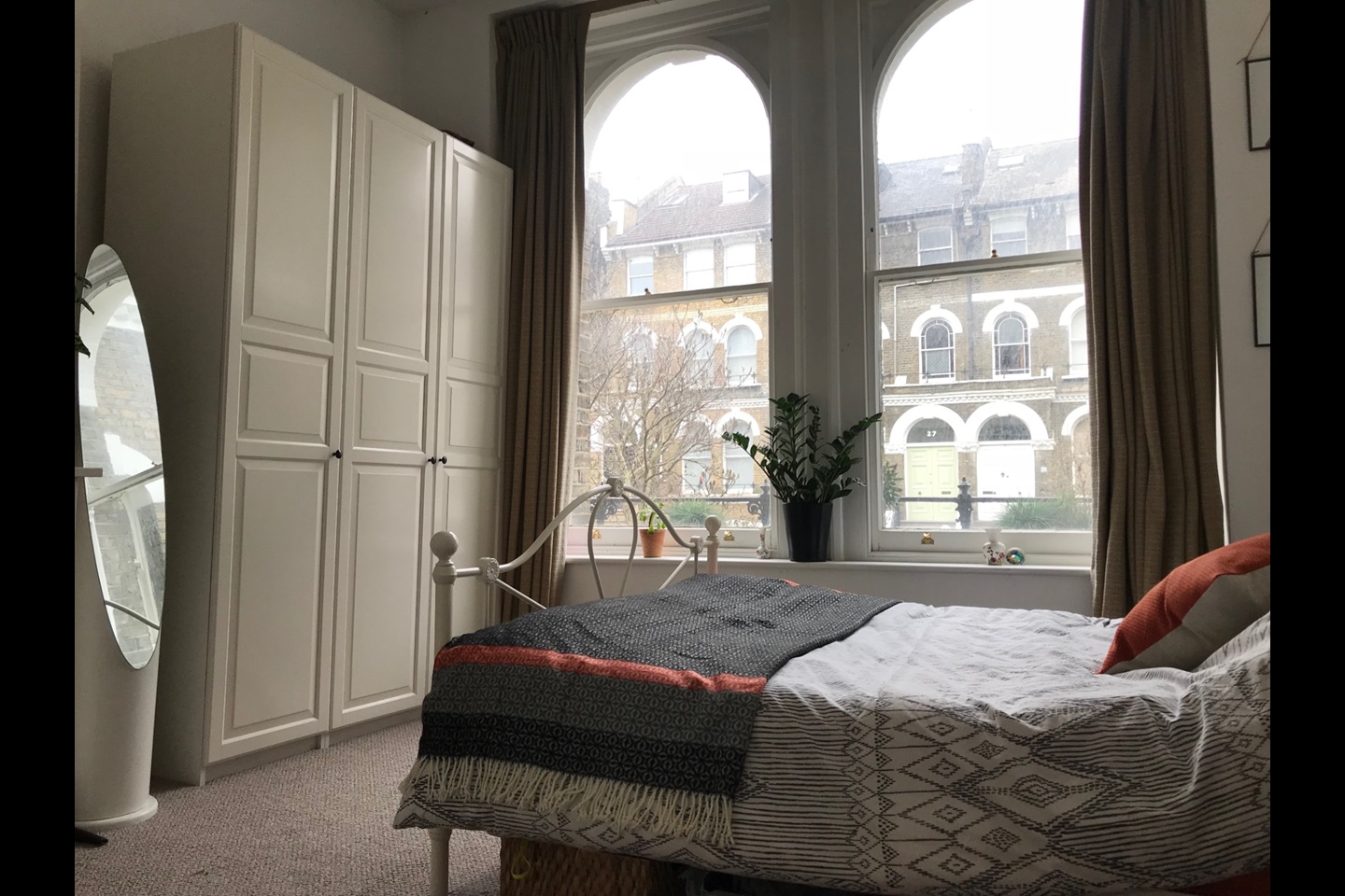 Additional image 4 of 1 Bed Flat, North Villas, NW1, N1 7GU